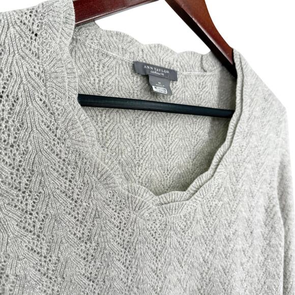 Ann Taylor Medium CASHMERE Sparkly Gray Silver Sweater Shirt Top Christmas - Picture 4 of 8